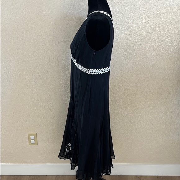 NWT Ted Baker 100% Silk Elegant Black Embroidered Dress - Picture 6 of 11